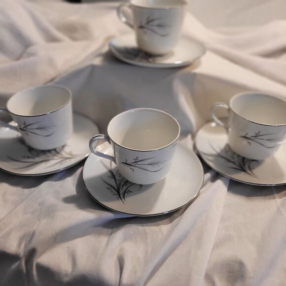 Castlecourt Fine China Wheat Spray Japan Cup & Saucer Set Of 4 Silver Trim - Picture 6 of 11